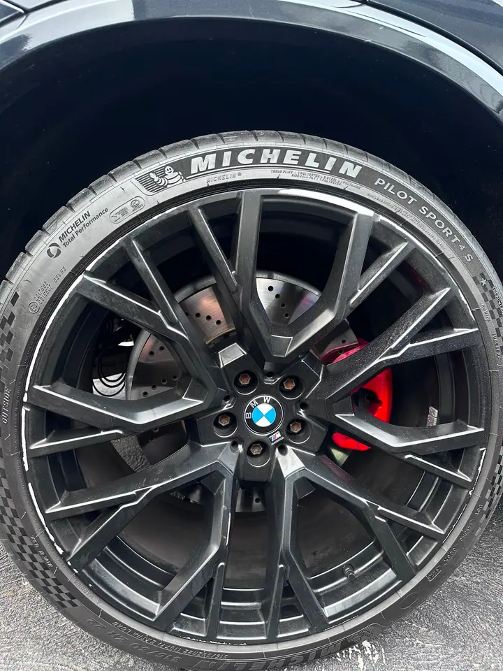 Before wheel repair — Case 04