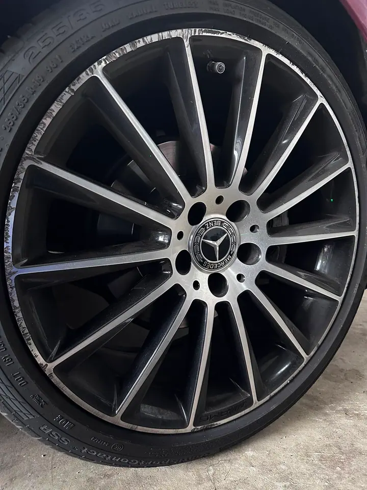Before wheel repair — Case 08